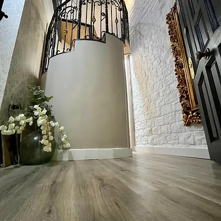 Apartment Torres De La Catedral *